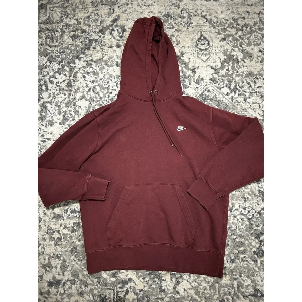 Nike Sportswear Club Men's Pullover Hoodie - Burgundy , Size‎ L